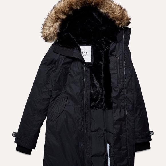 Aritzia TNA Avoriaz Parka - Picture 7 of 7